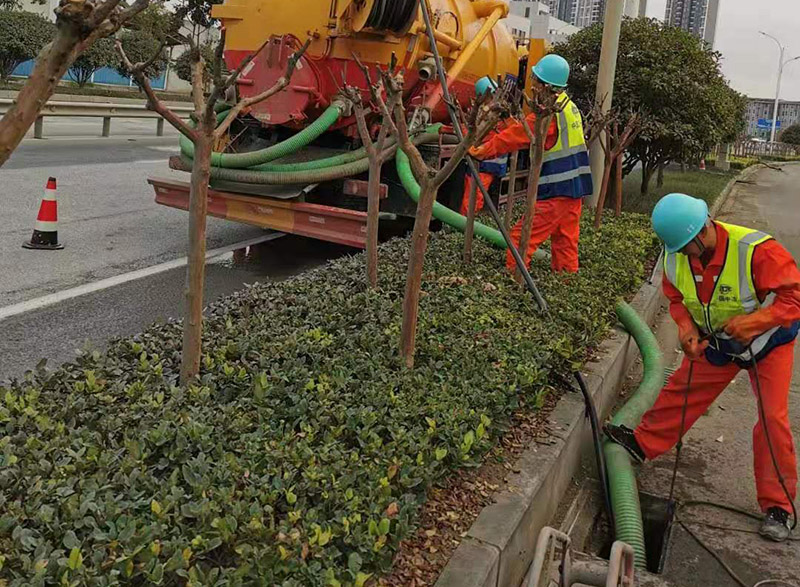 浔阳市政管道清淤